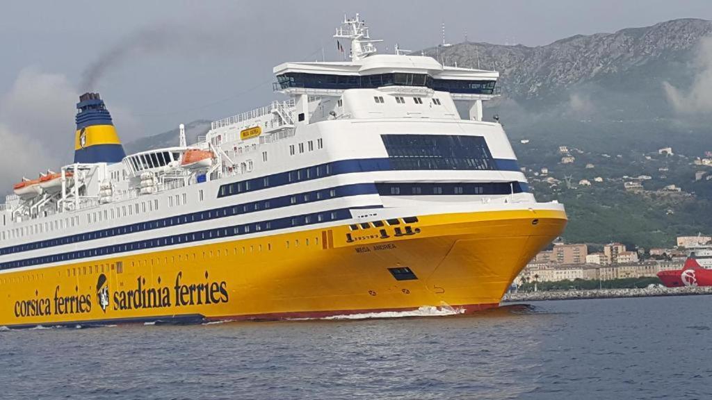 Cap Corse Uribellinu 2 Formule Petit Dejeuner Santa-Maria-di-Lota Eksteriør bilde